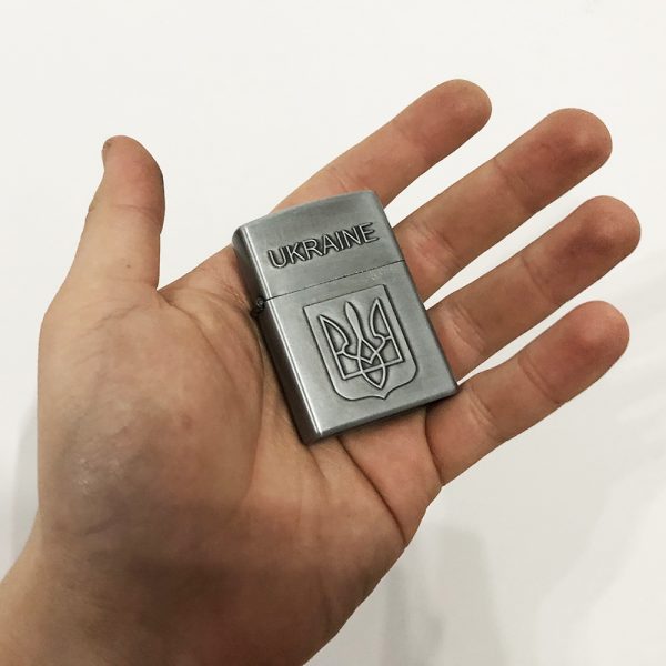 Зажигалка карманная с золотой текстурой, оригинальная зажигалка в подарок, ветрозащитная зажигалка Золото — изображение 9