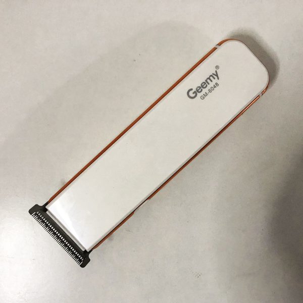 Профессиональная машинка для стрижки волос Gemei GM-6048, электробритва для головы. Цвет: белый — изображение 8