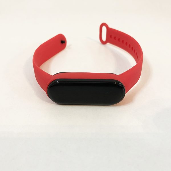 Фитнес браслет Smart Watch M5 Band Classic Black смарт часы-трекер. Цвет: красный — изображение 6