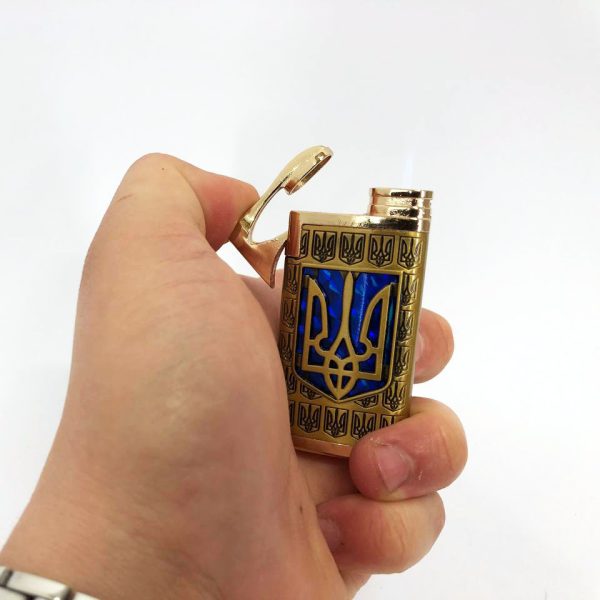Турбо зажигалка Герб Украины на СИНЕМ фоне, зажигалка подарок на день рождения, подарочная сувенирная — изображение 3